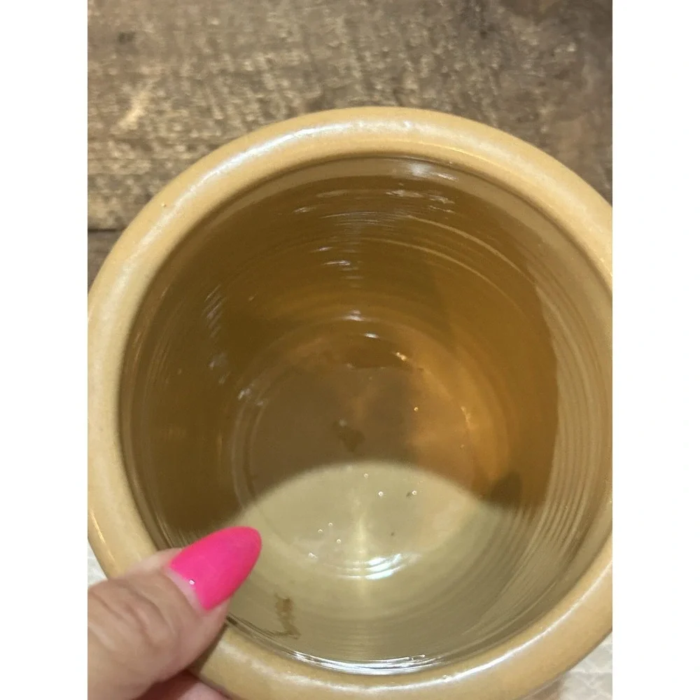 J Beaumont Bros Pottery 6.5